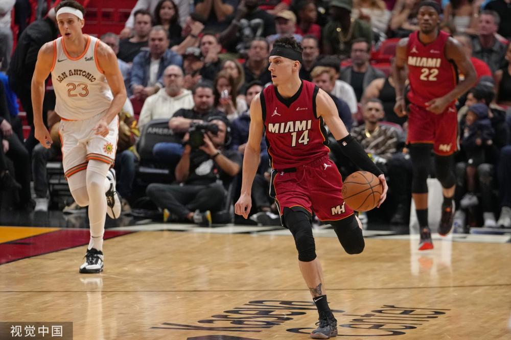 罗那足球俱 罗那足球俱